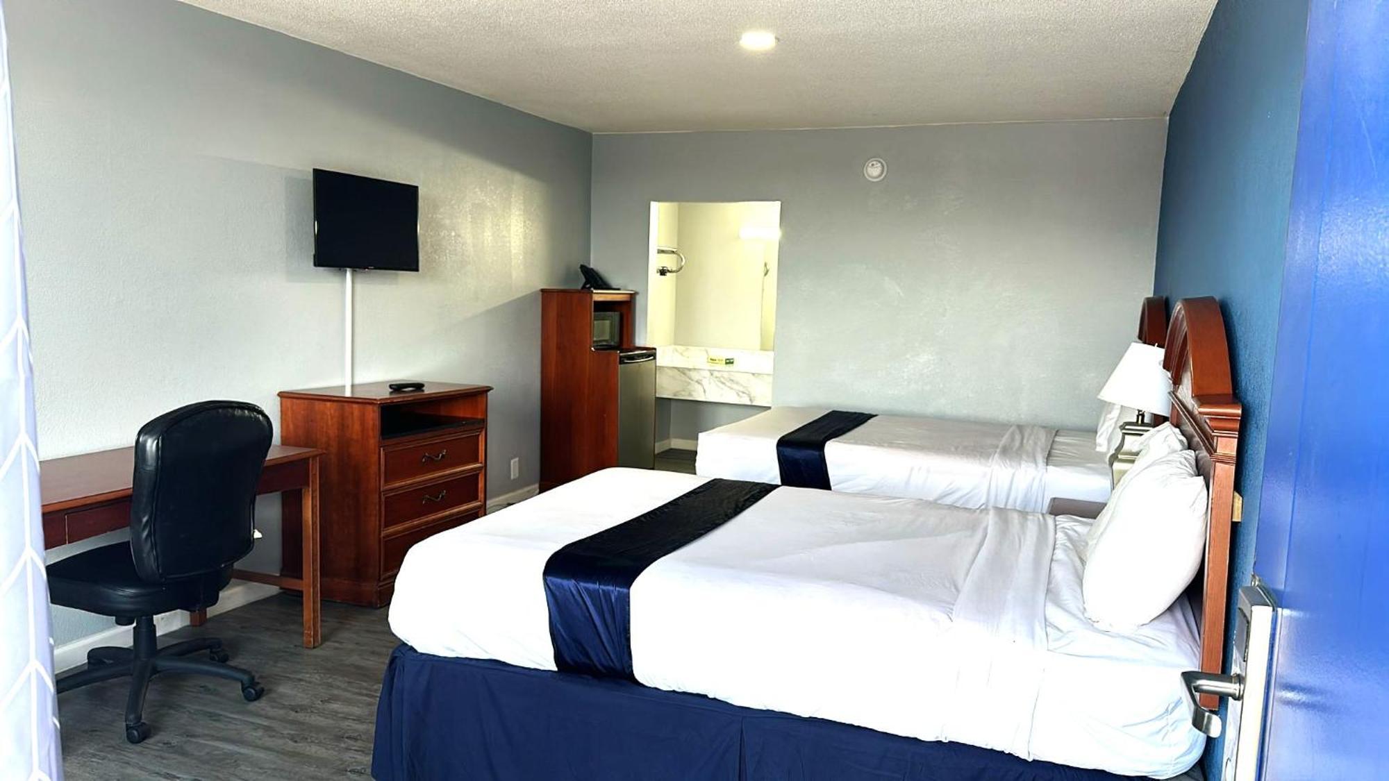 Travelodge By Wyndham Md 2*