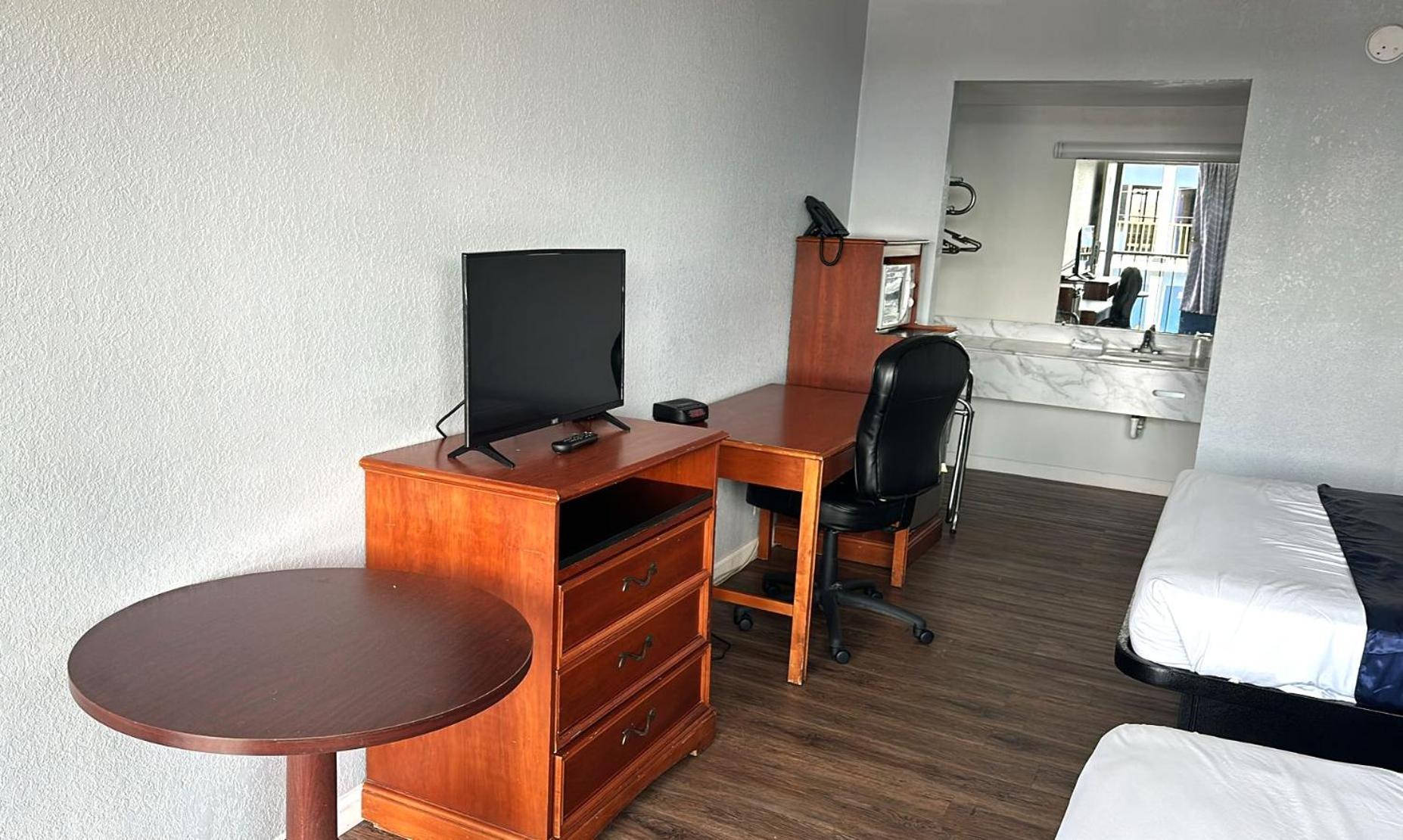 Travelodge By Wyndham Md 2* Salisbury