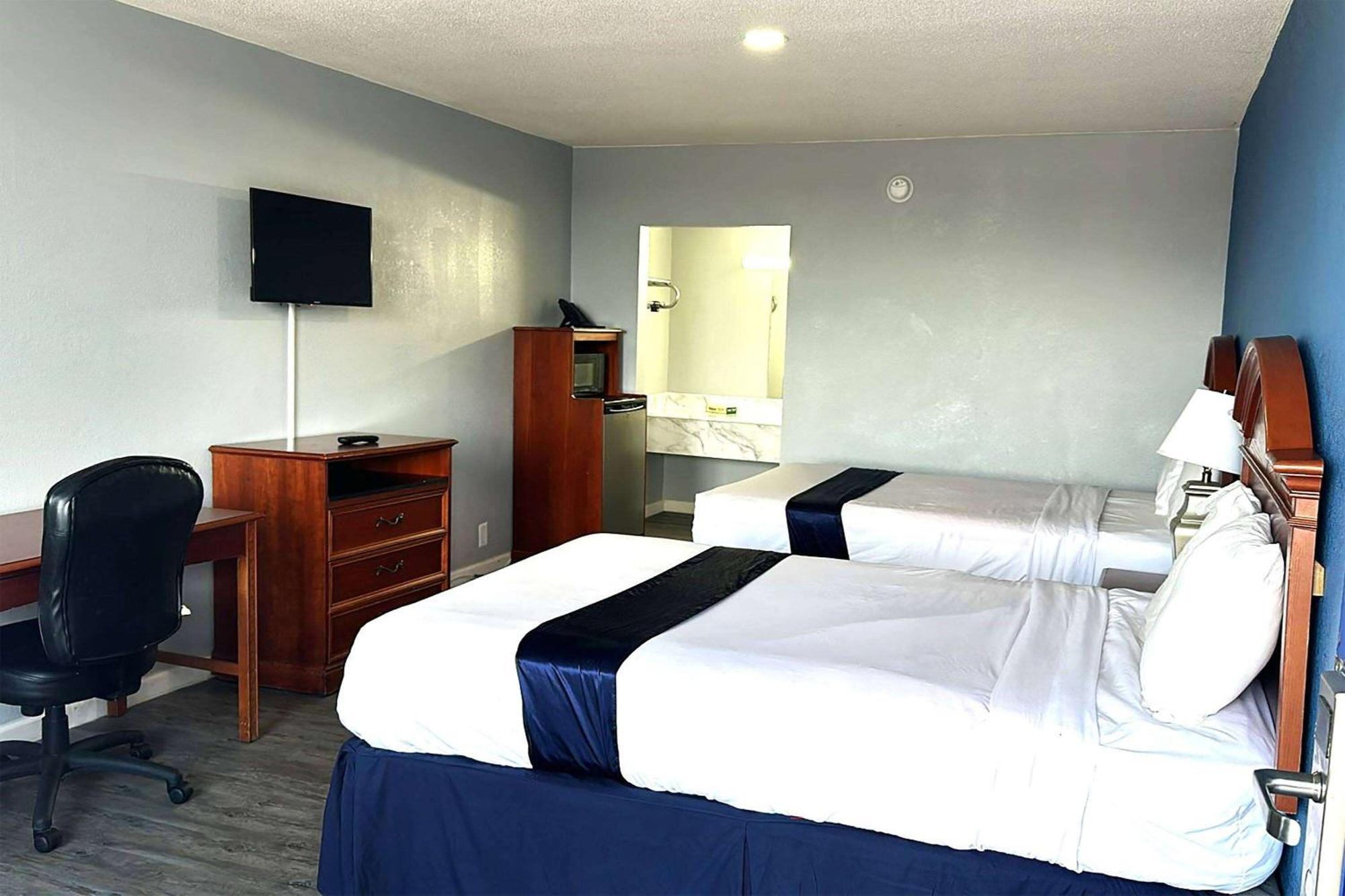 Motel Americas Value 2*